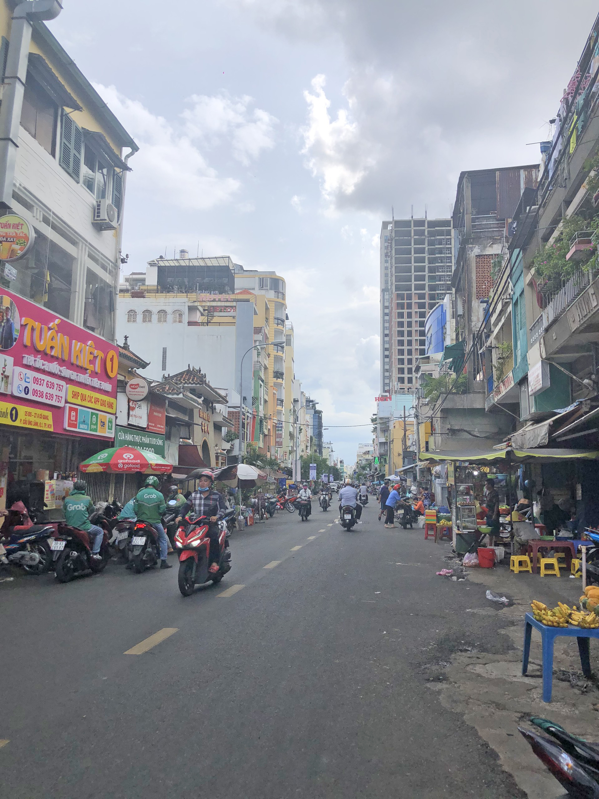 Cho thuê Mặt Bằng Đường Cô Giang,P.COL,Q1.